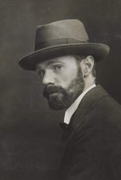 DHL by Ellior & Fry © National Portrait Gallery, London